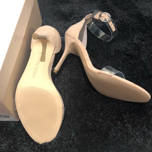 Ivanka Trump heels! - Picture 2 of 5